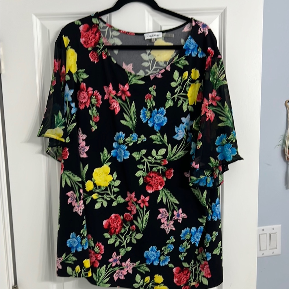 Calvin Klein Floral Print Women's Top